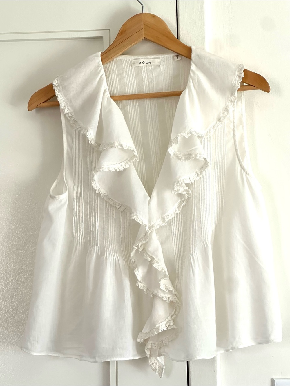 DÔEN Ivory "Salt" Hilda Sleeveless Pintuck Ruffle Blouse Romantic Cotton S - Picture 9 of 10